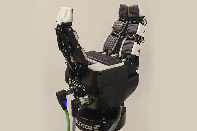 3-finger+adaptive+robot+gripper+Robotiq