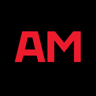 Logo AM rouge sur fond noir, symbole d'innovation et de technologie.