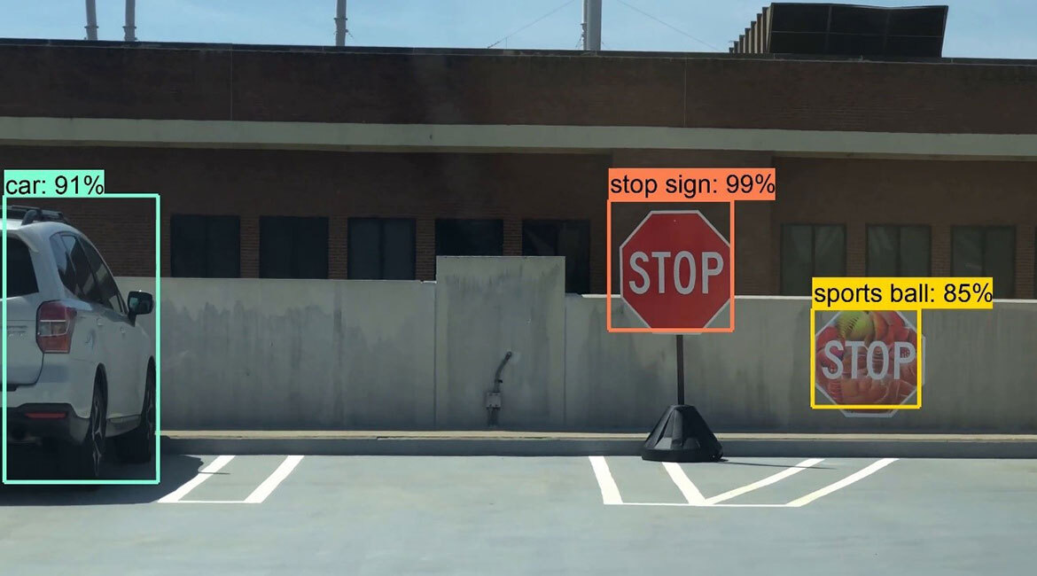 Un panneau-stop identifié comme ballon par l’IA
