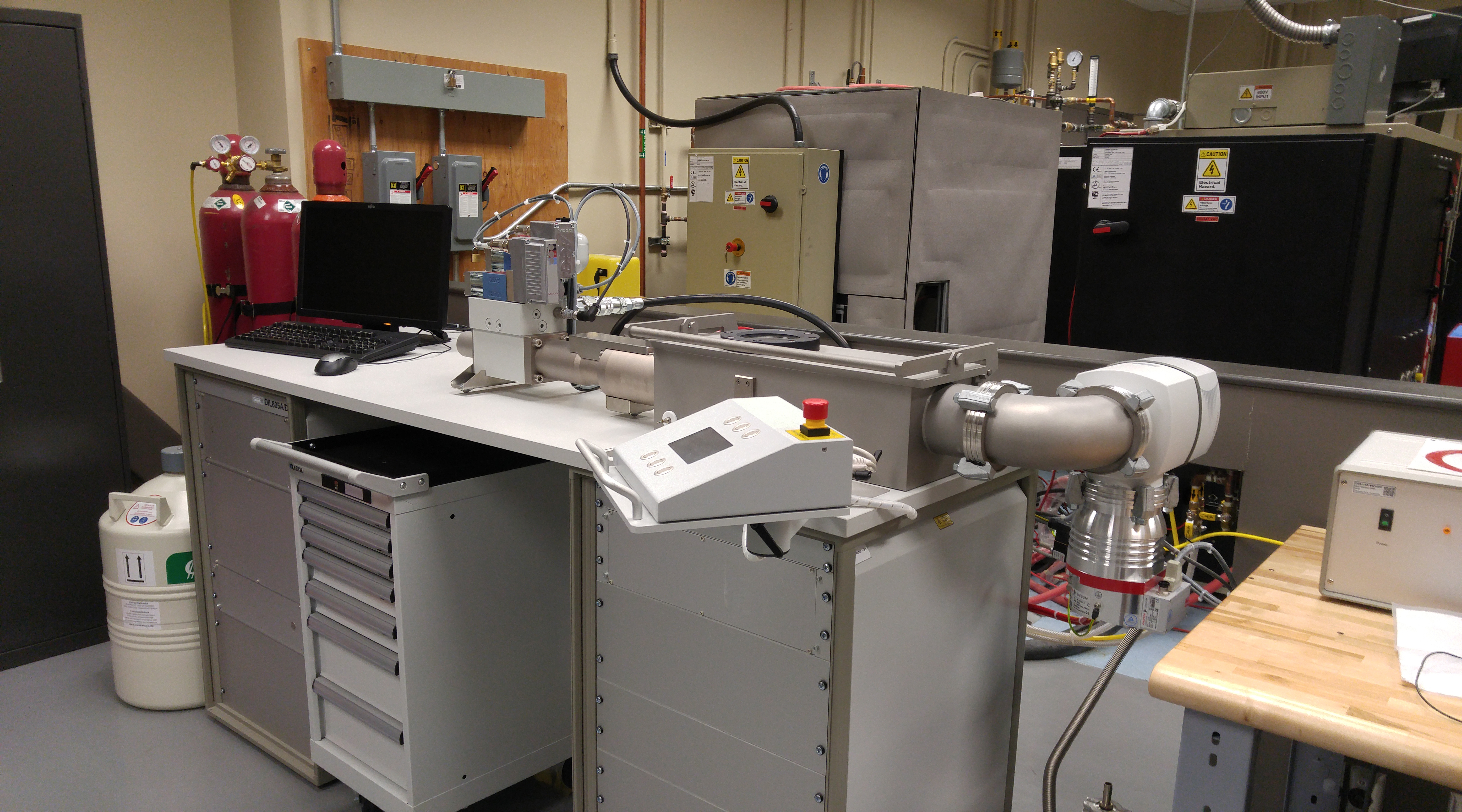 Dilatomètre de déformation haute résolution