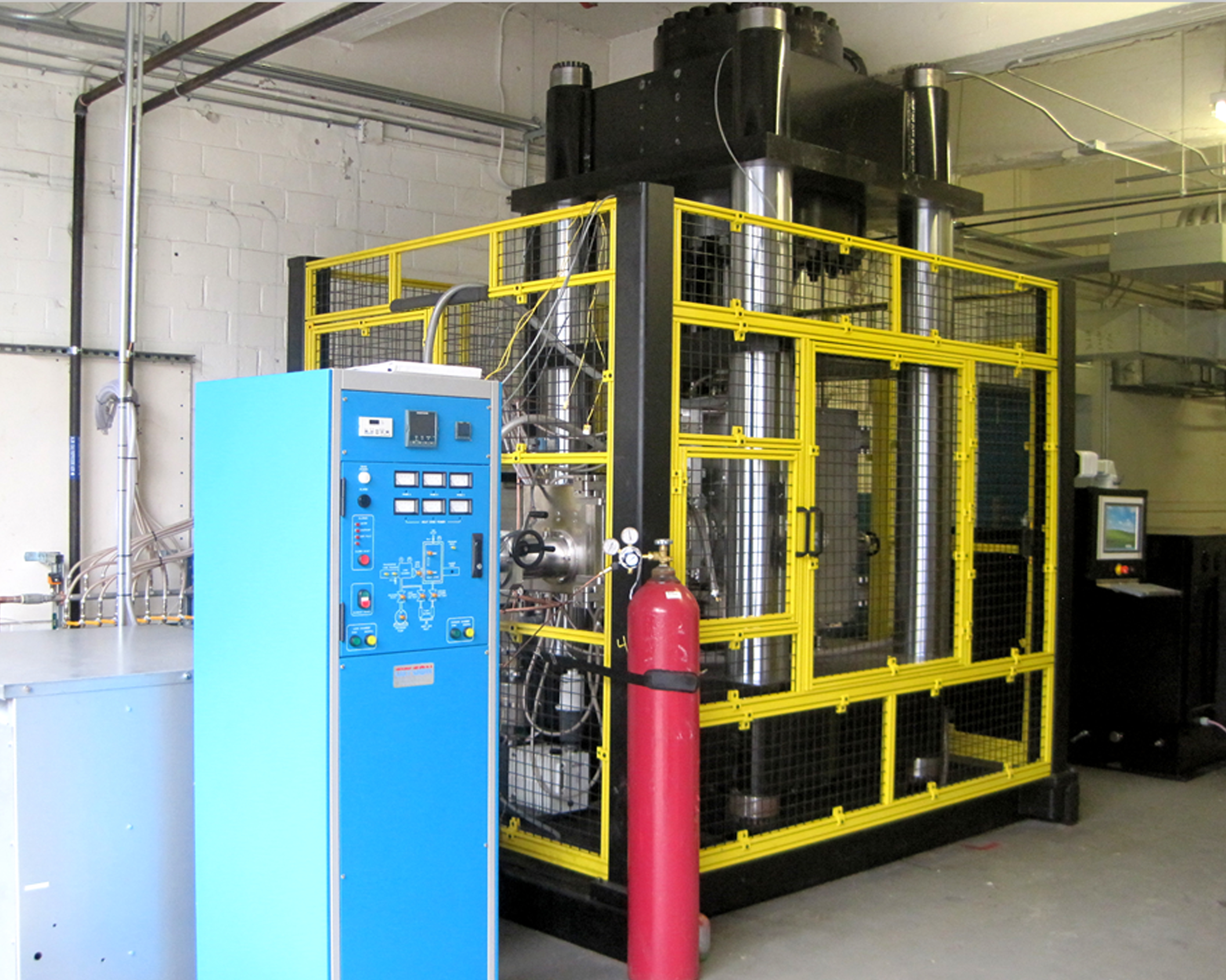 Presse de forge d’une capacité de 1000 tonnes