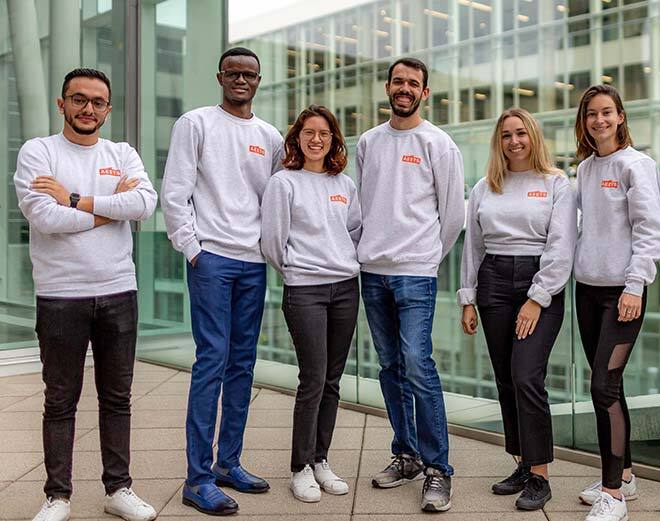 Members of the ÉTS student association.
