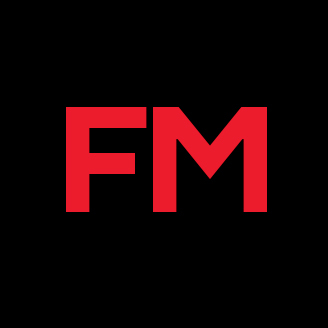 Logo FM rouge sur fond noir.