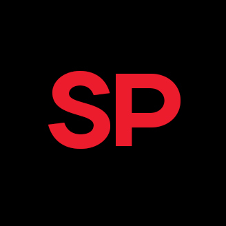 Logo avec lettres "SP" rouges sur fond noir, style épuré et moderne, reflétant l'innovation et la technologie.
