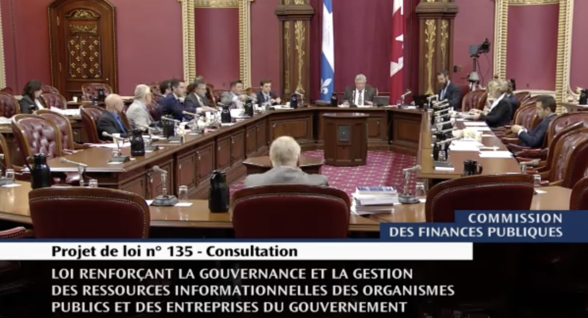 Discussion sur le Projet de loi n° 135 concernant la gouvernance et la gestion des ressources informationnelles publiques.