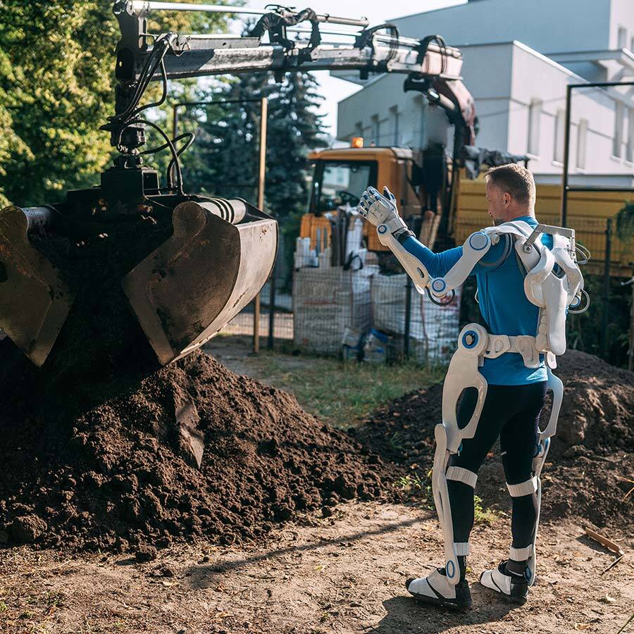 worker wearing an exoskeleton
