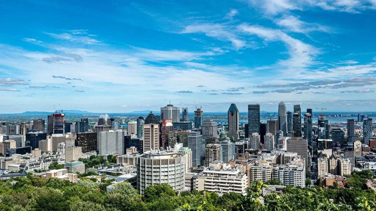 Vue du centre-ville de Montréal depuis le mont Royal.