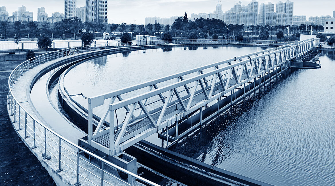 Infrastructure de gestion de l'eau en milieu urbain.