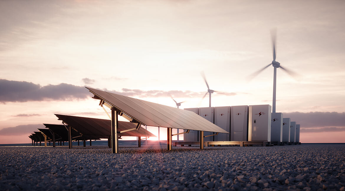 Énergie renouvelable avec panneaux solaires et éoliennes, au coucher du soleil.
